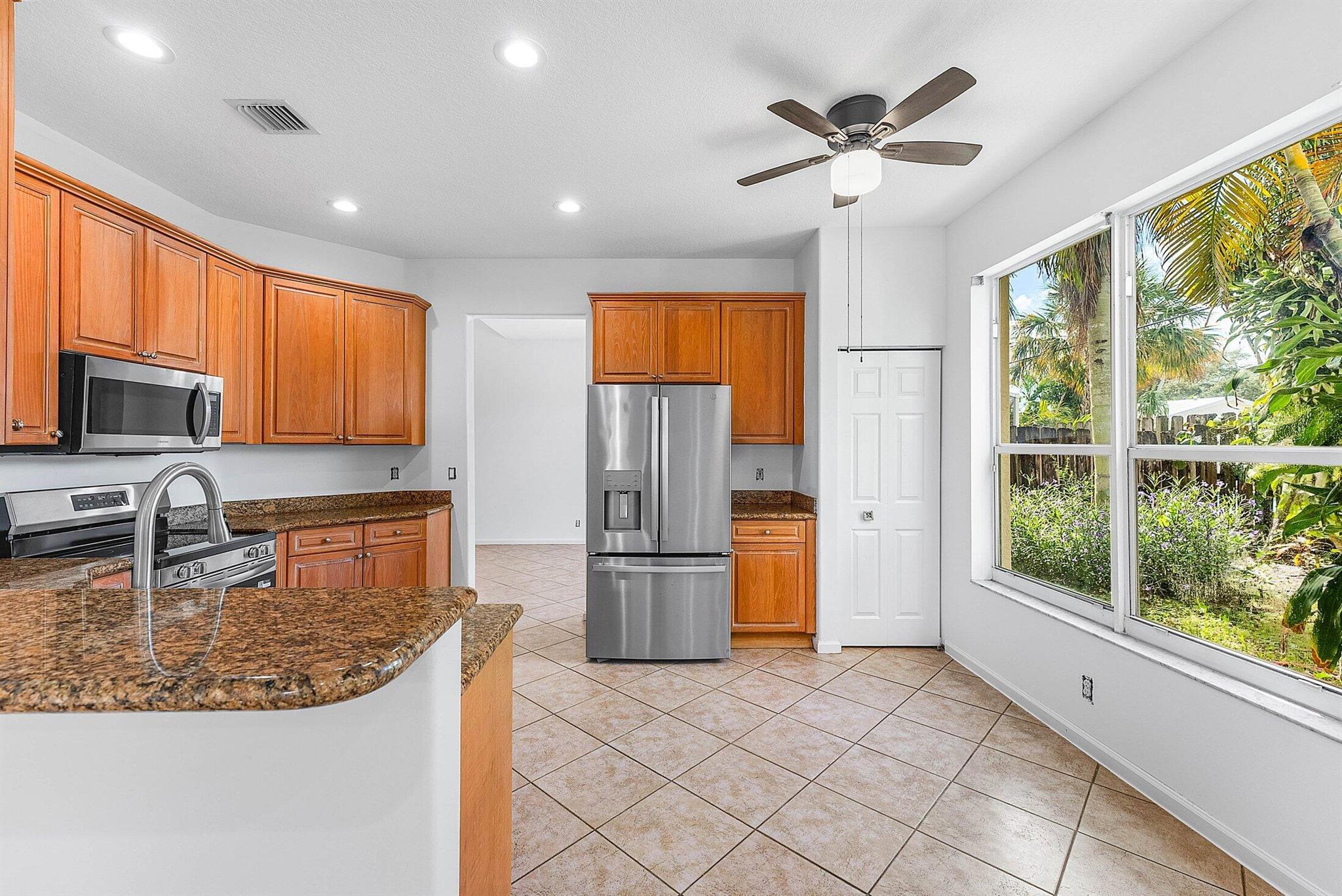 9724 Vineyard Court