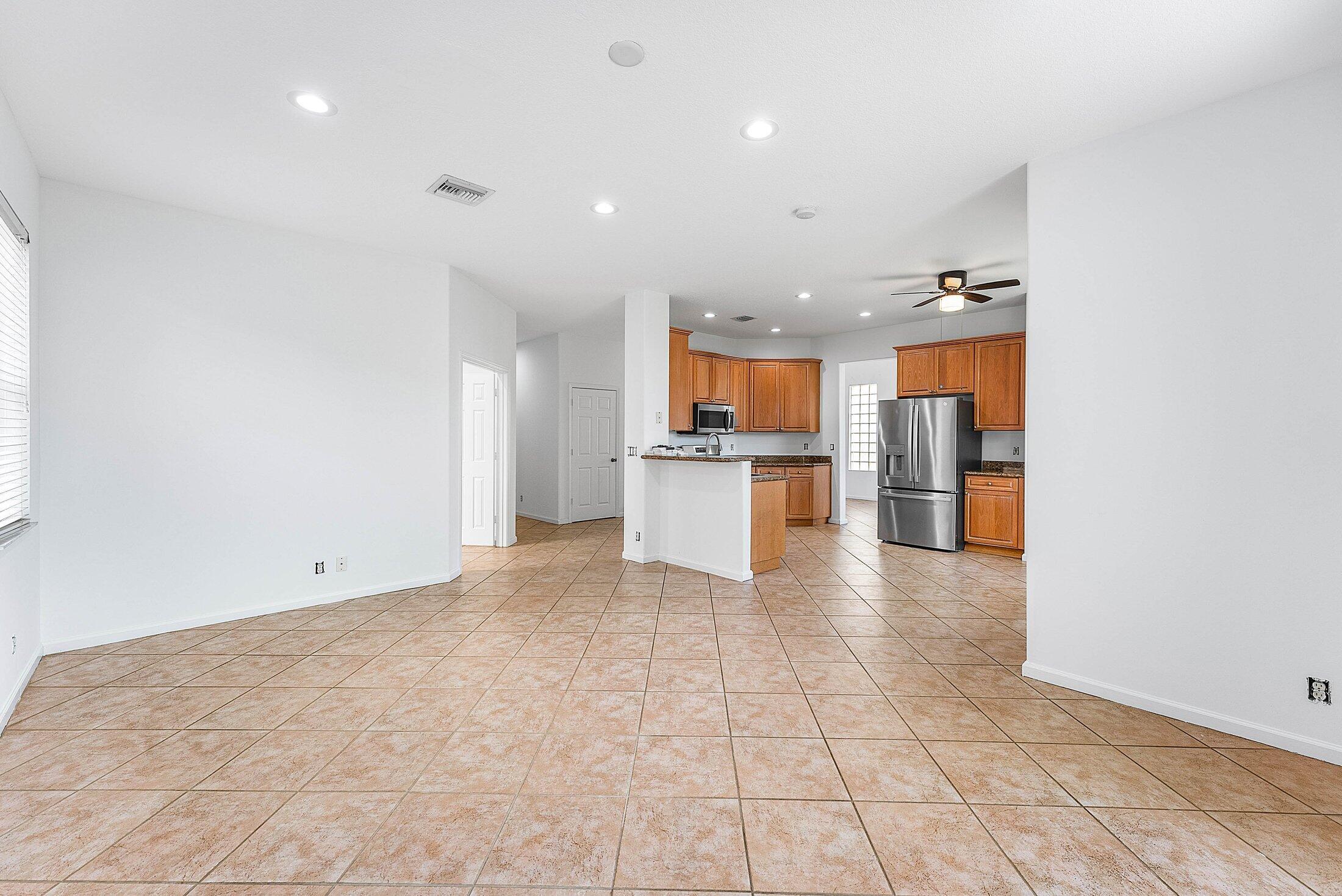9724 Vineyard Court