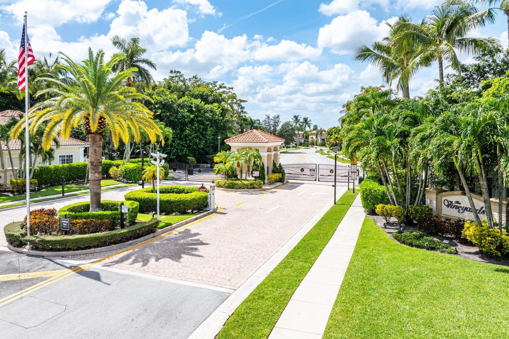 9724 Vineyard Court