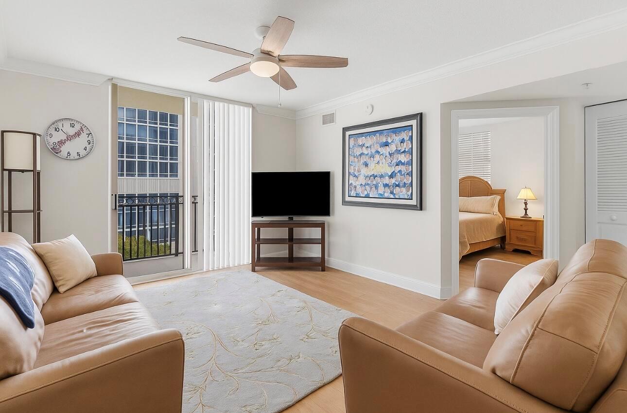 600 S Dixie Highway 735