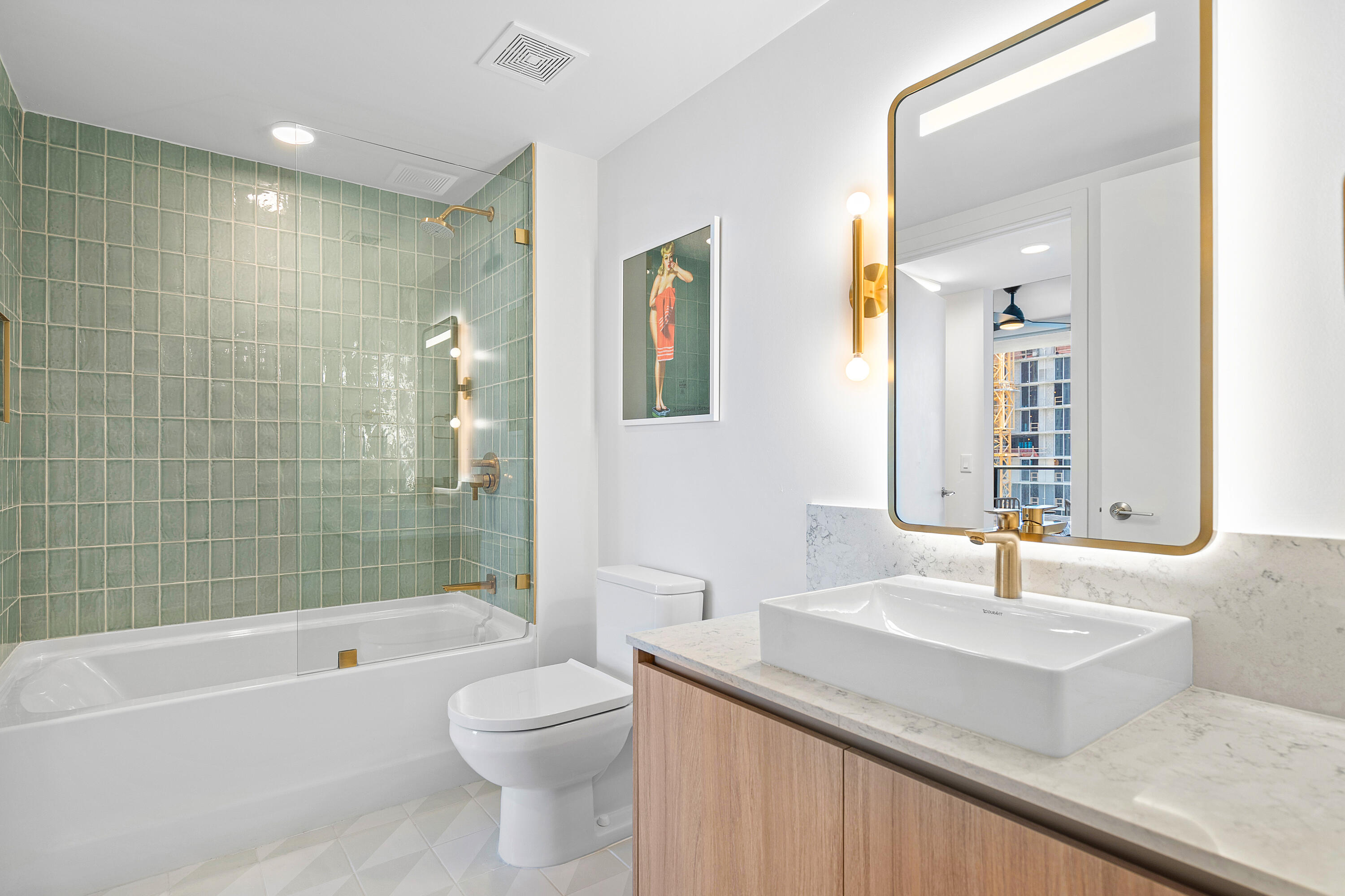 601 NE 1st Avenue 4407