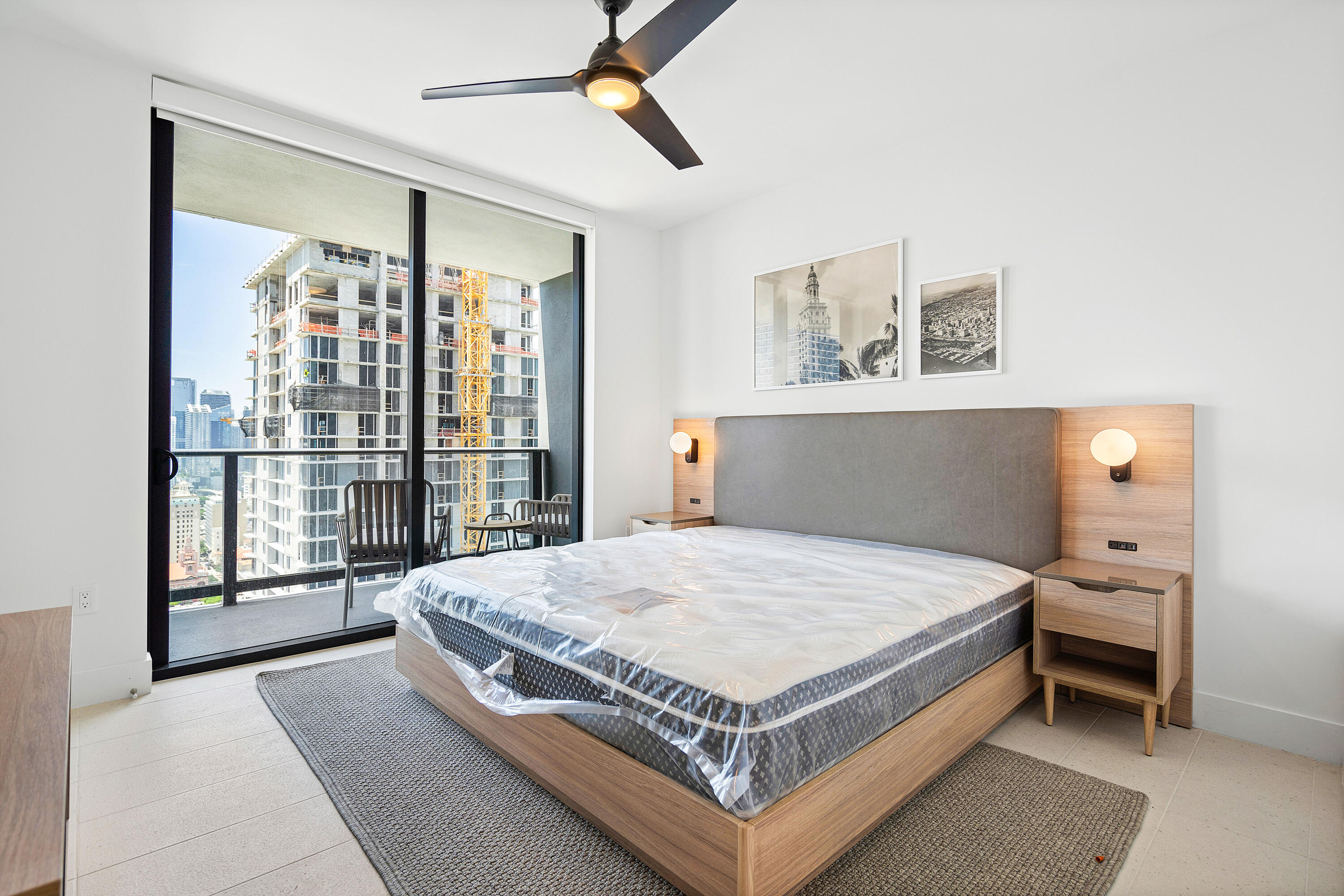 601 NE 1st Avenue 4407