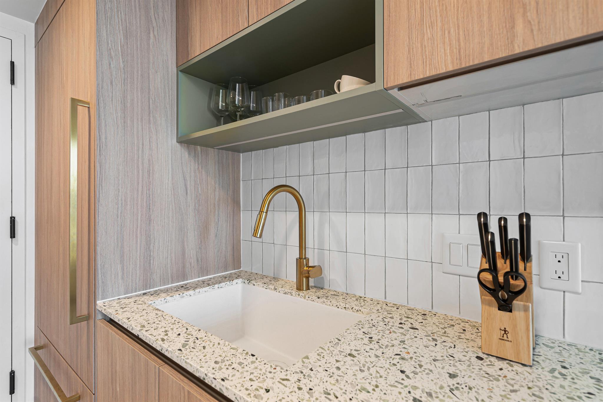 601 NE 1st Avenue 4407