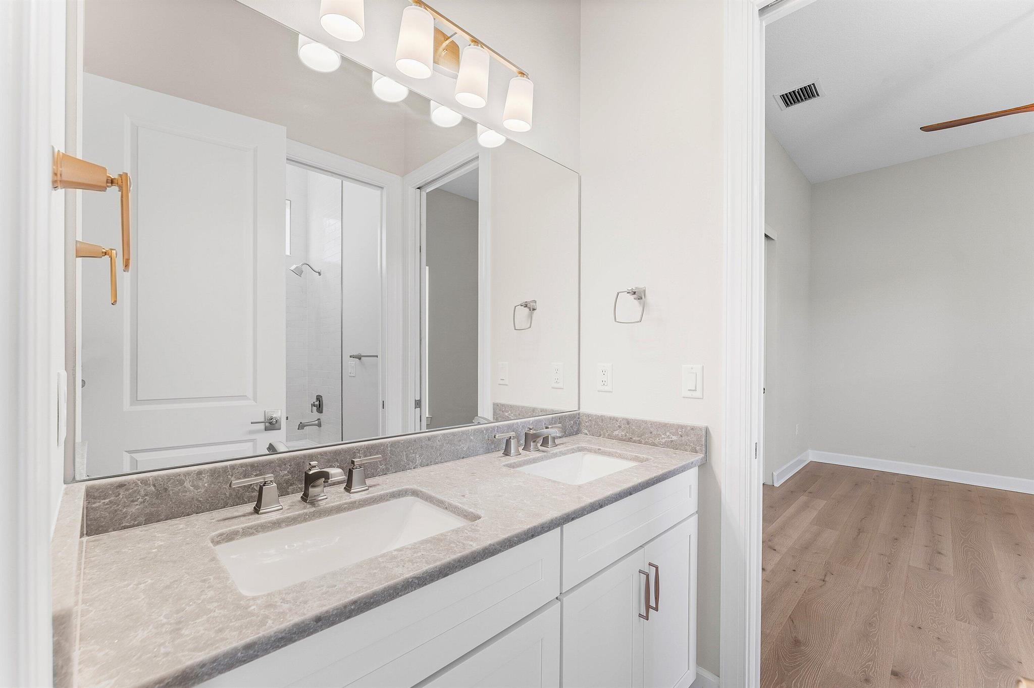 20076 SE Bridgewater Drive