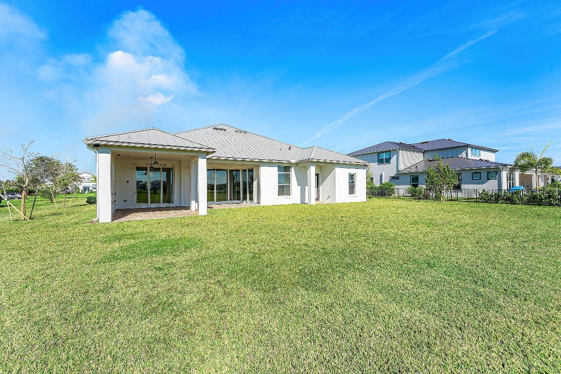 20076 SE Bridgewater Drive