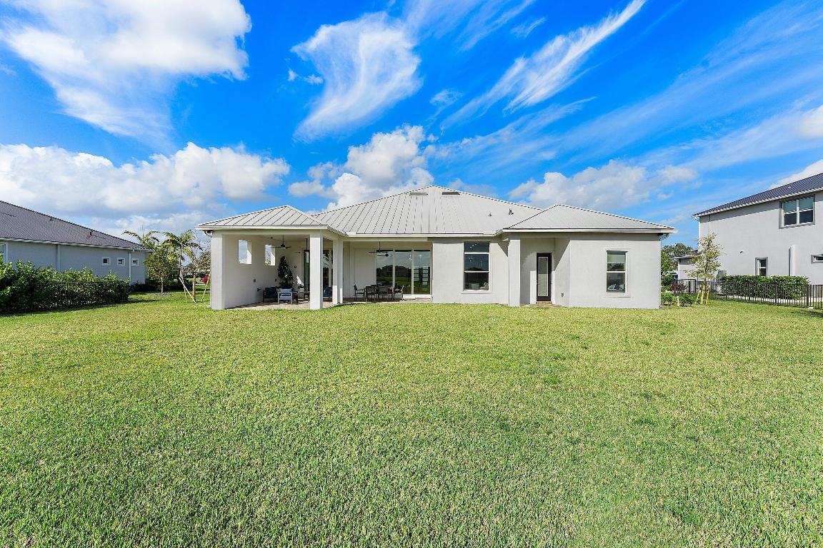 20076 SE Bridgewater Drive