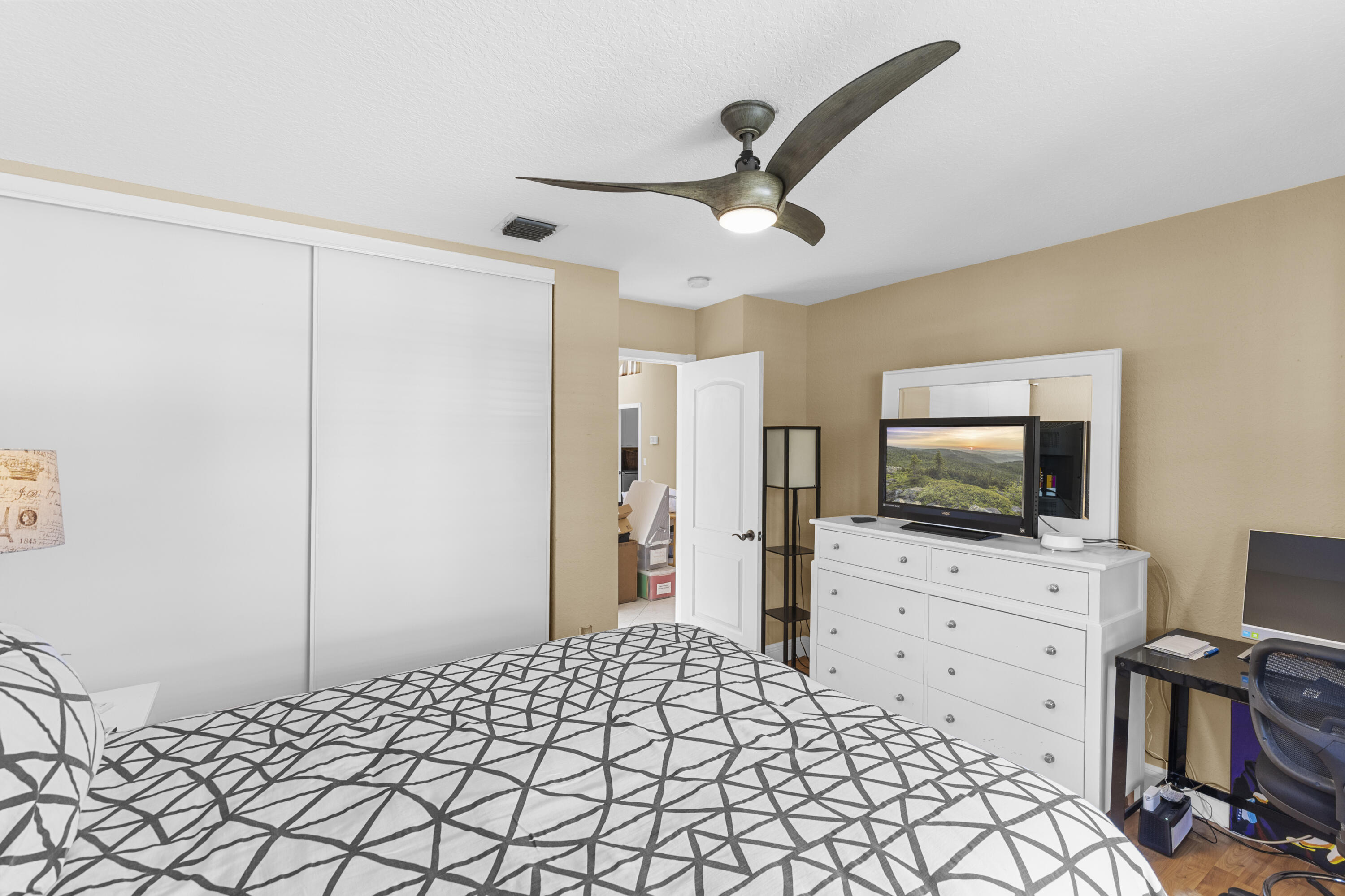 6595 Waverly Lane
