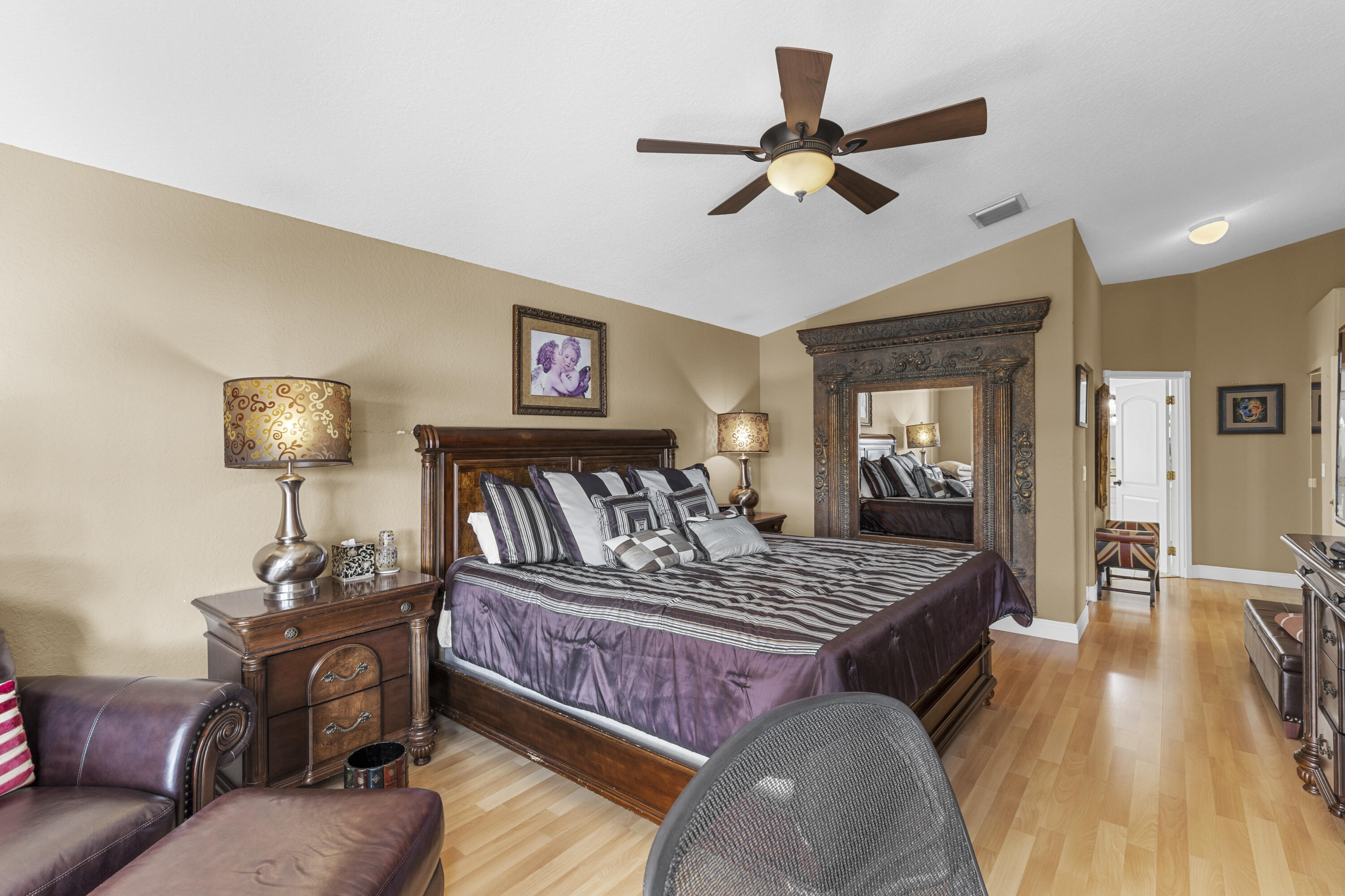 6595 Waverly Lane