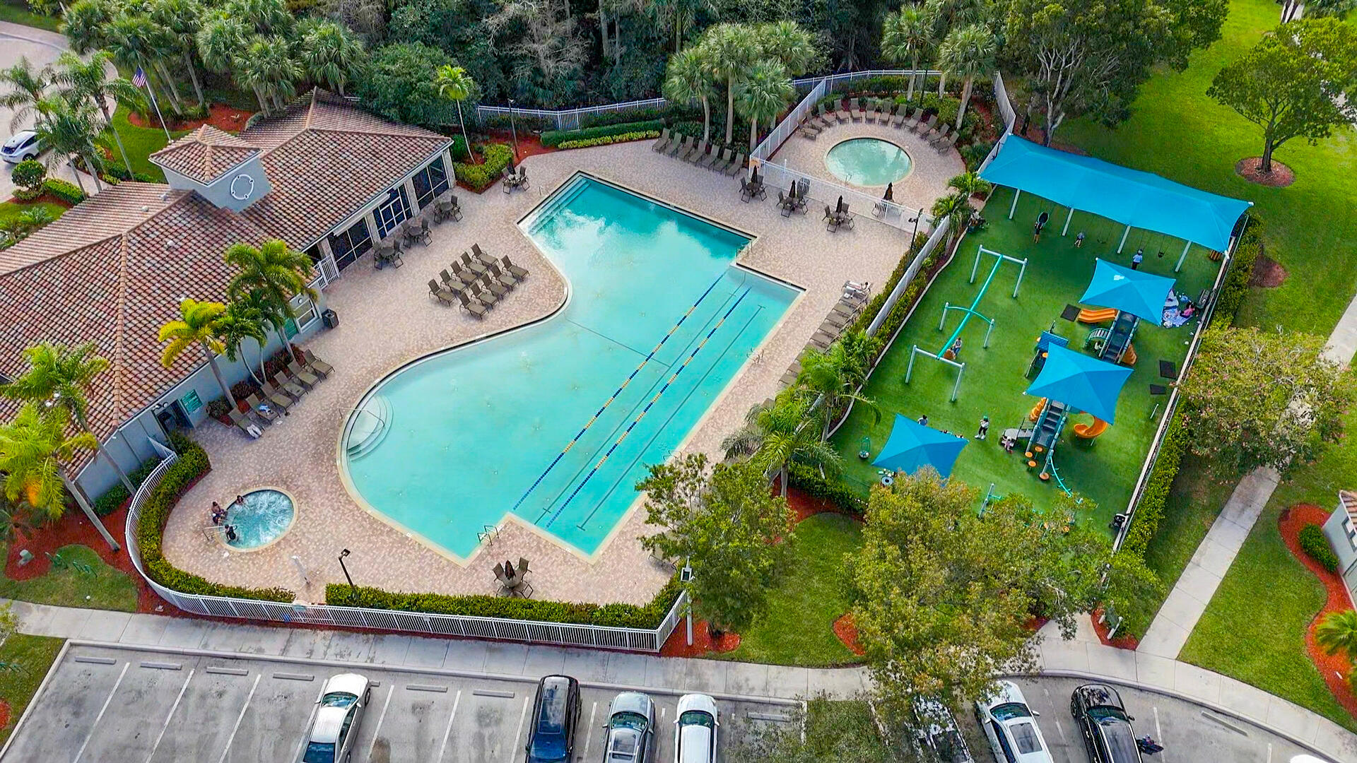 6595 Waverly Lane