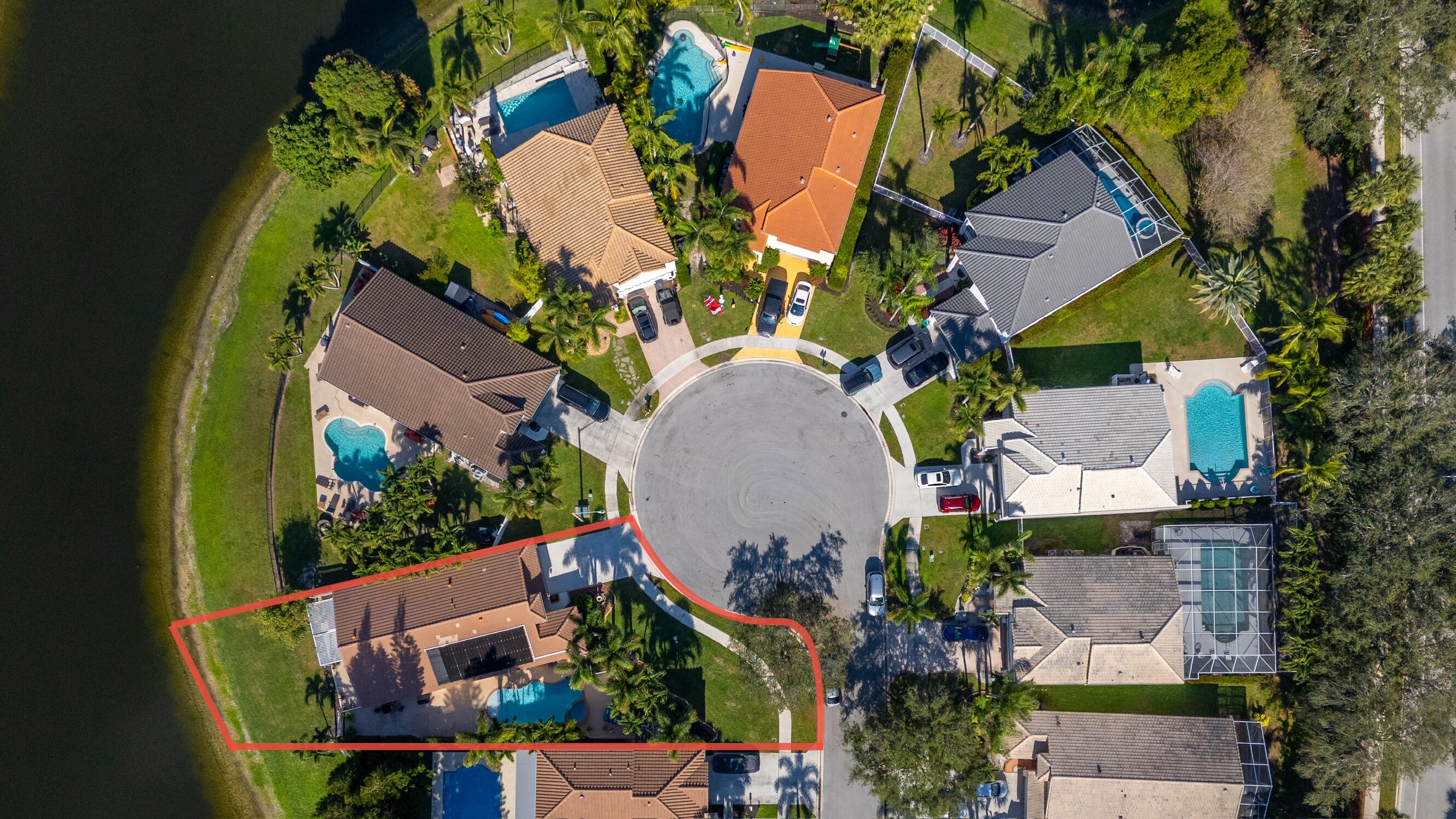 6595 Waverly Lane