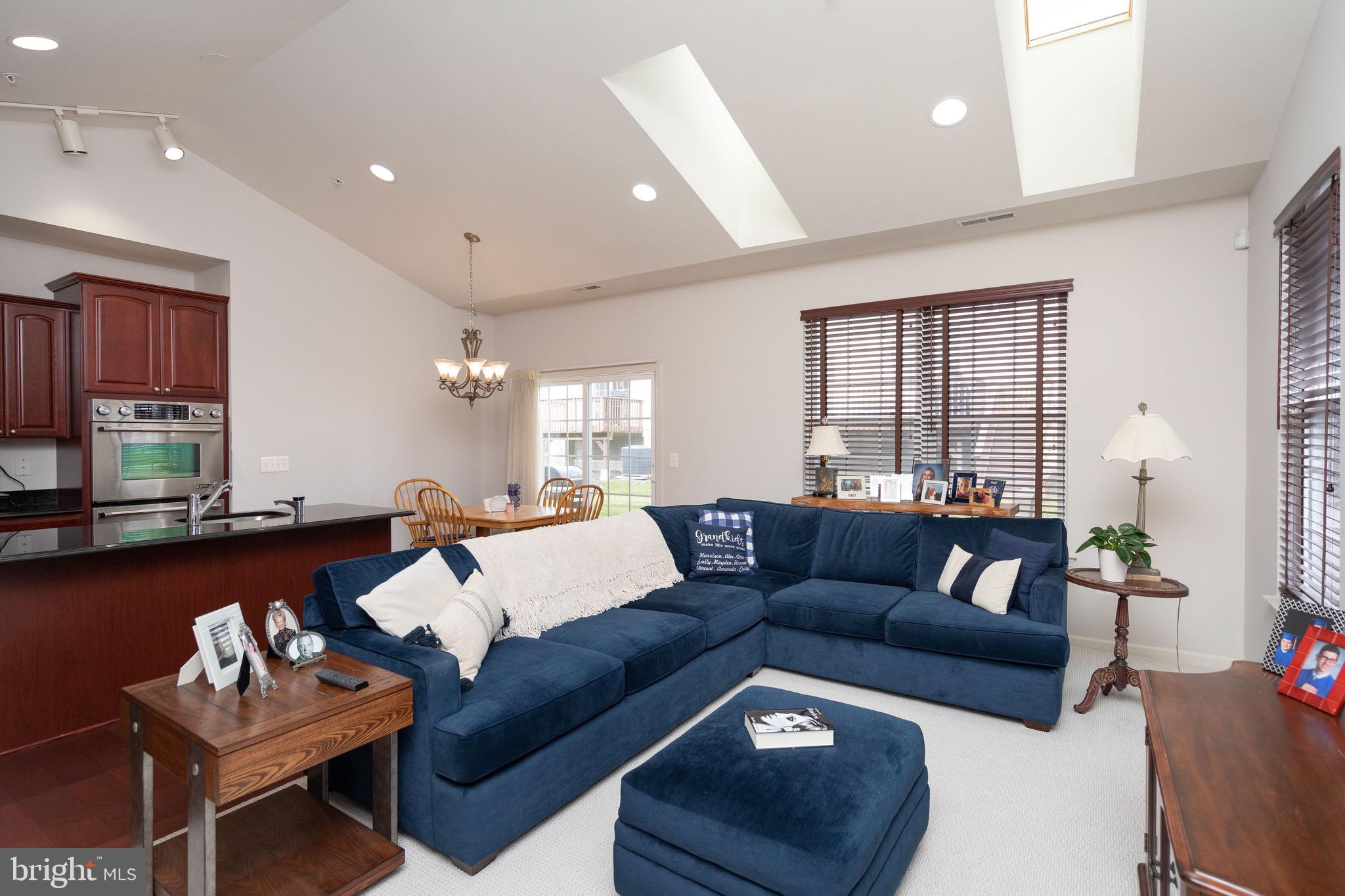 211 Canterbury COURT Unit: 41