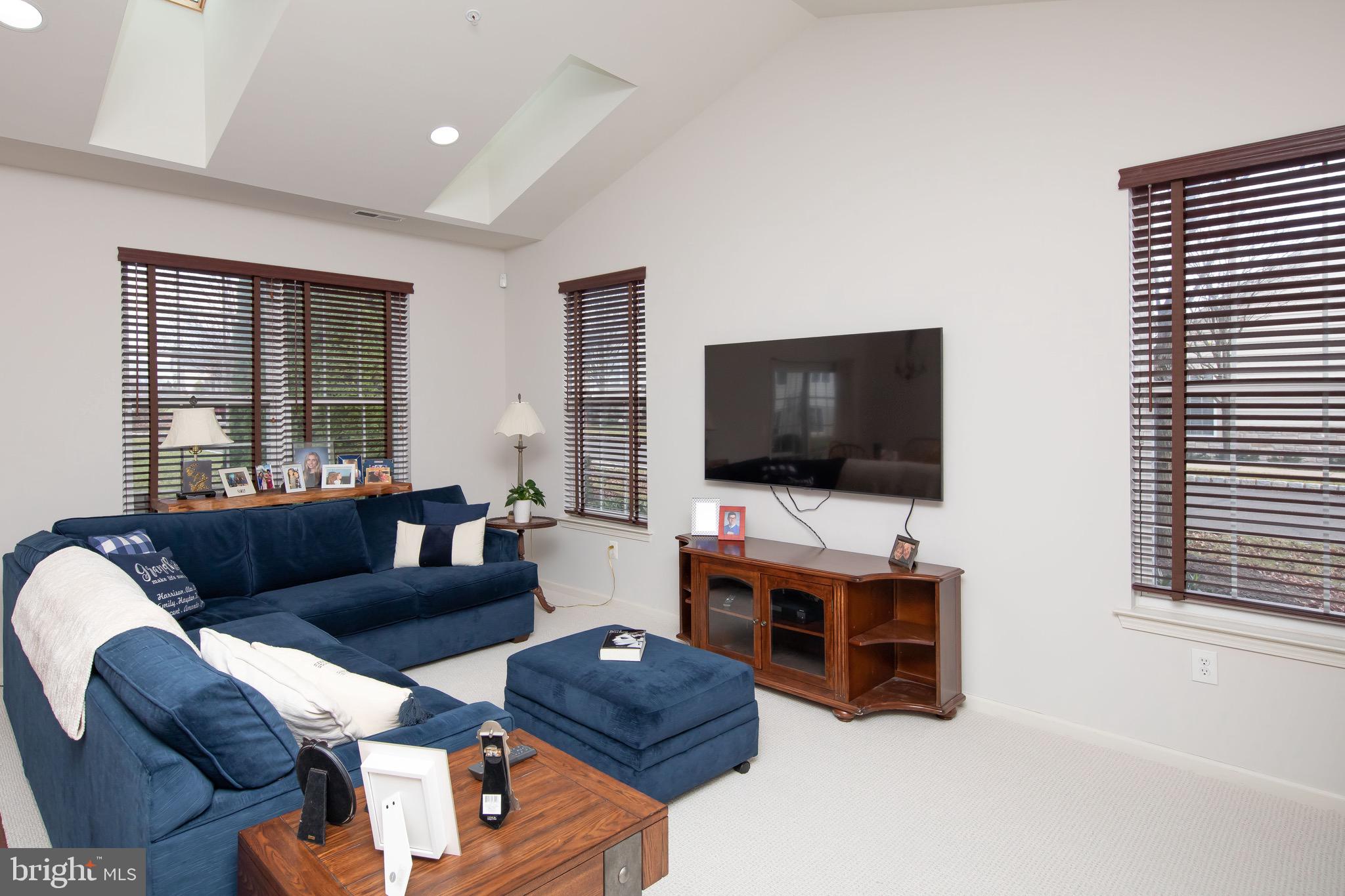 211 Canterbury COURT Unit: 41