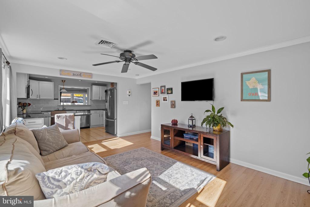 34 Pancoast Ave