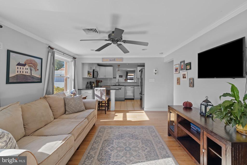 34 Pancoast Ave