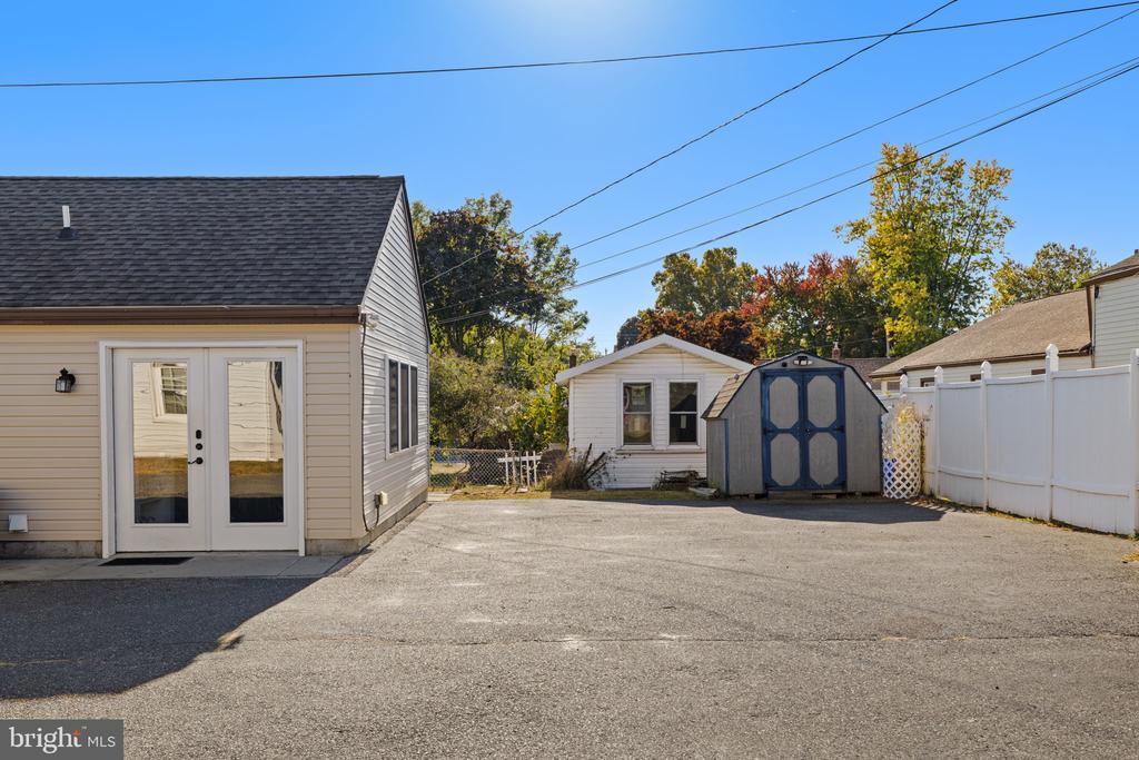 34 Pancoast Ave