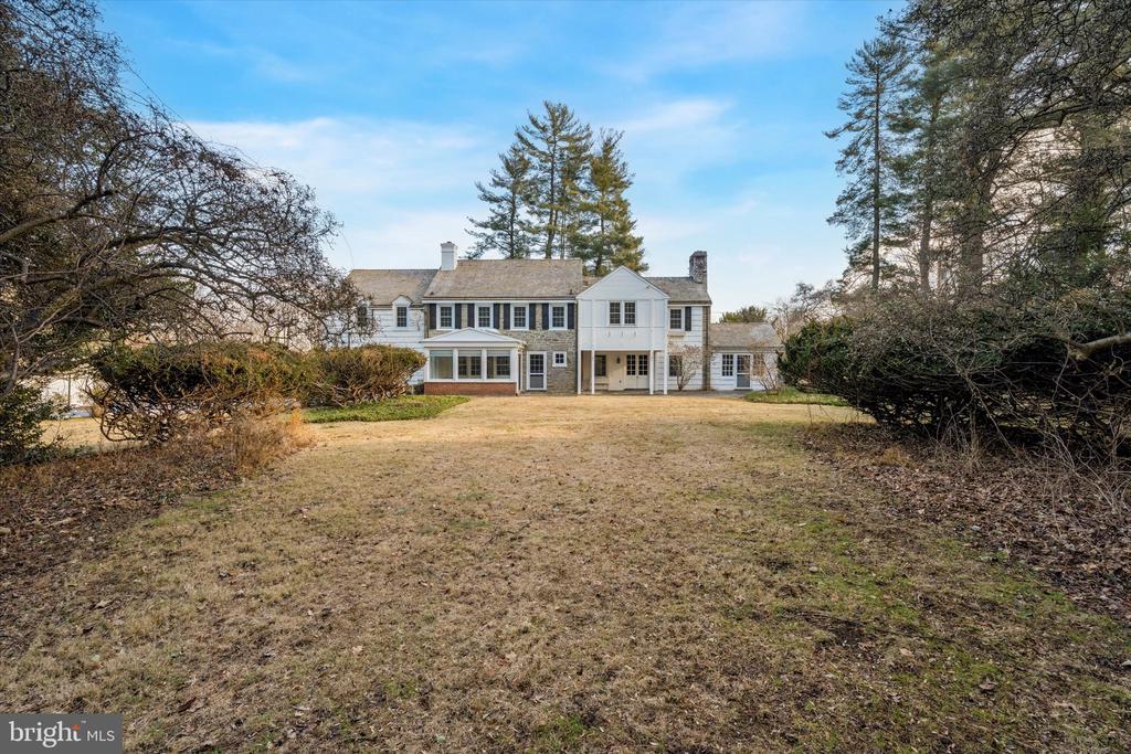 250 LANDOVER ROAD