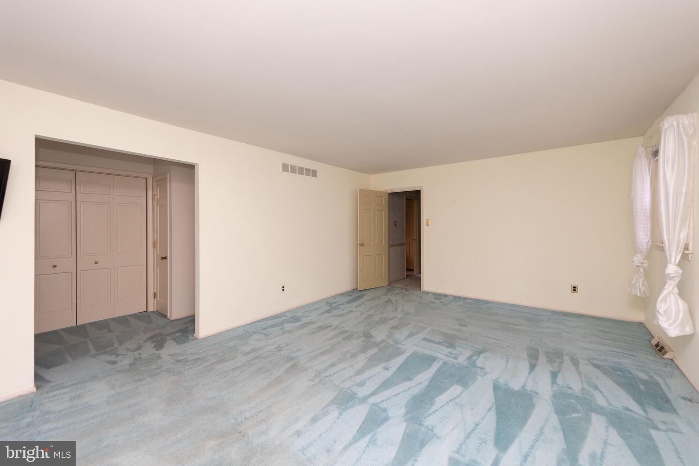 153 BARBERRY ROAD