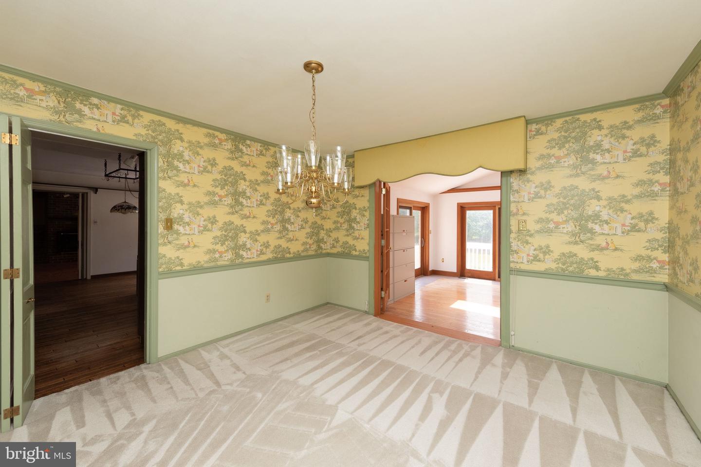 153 BARBERRY ROAD