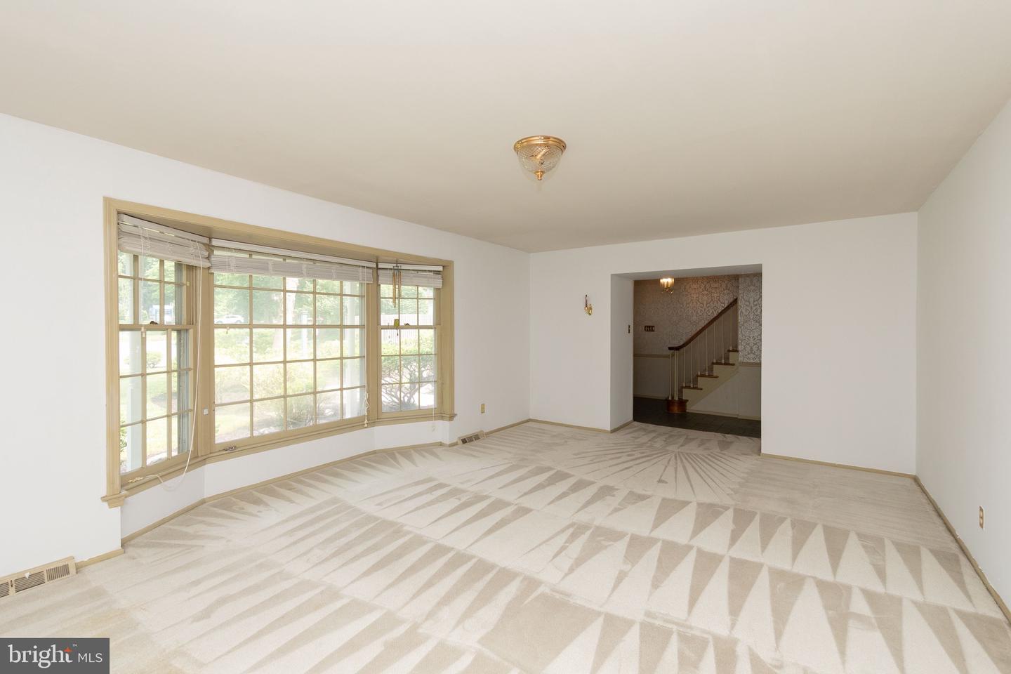 153 BARBERRY ROAD