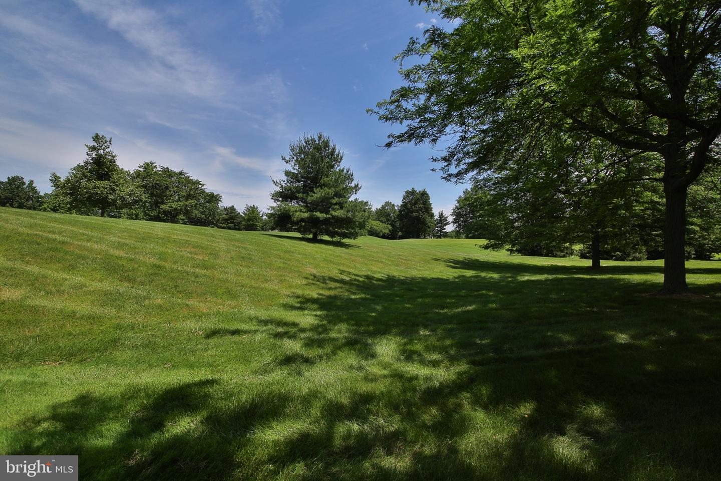 129 CANTERBURY LANE
