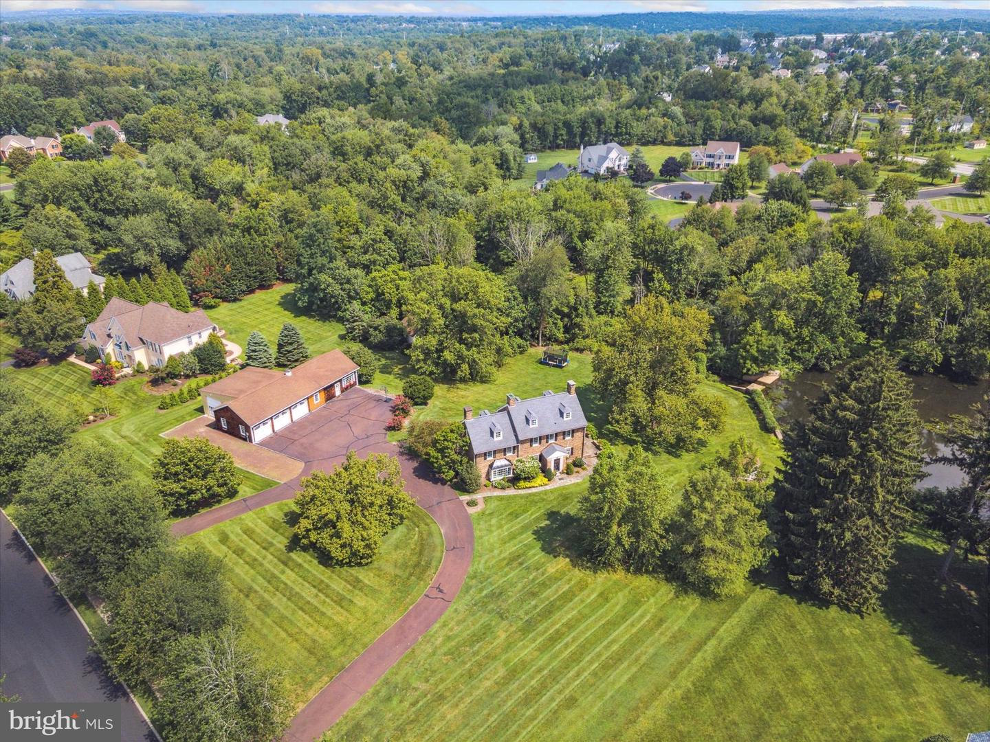 805 Nesbitt Road Rd