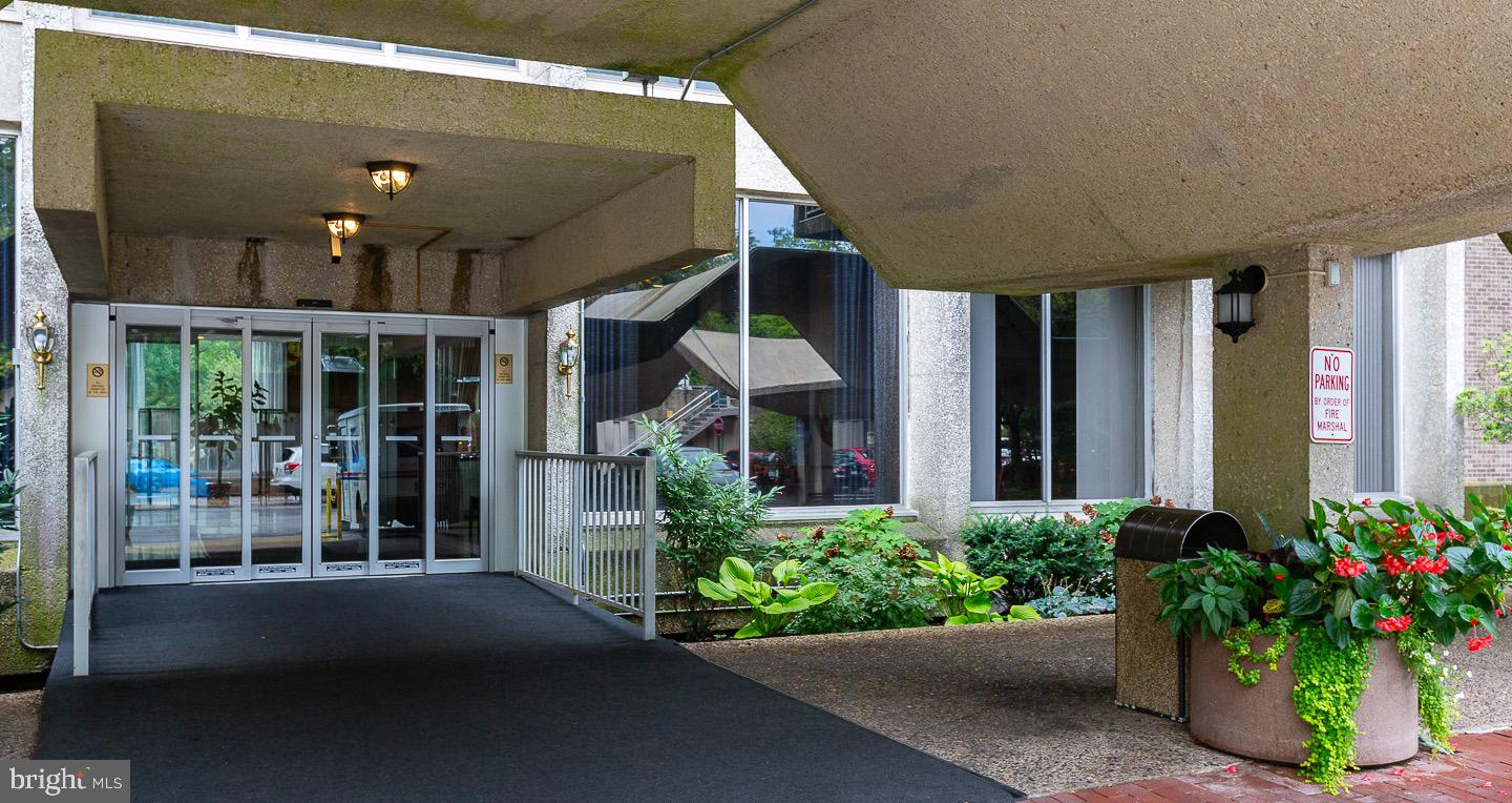 1001 CITY AVENUE Unit: E-1105