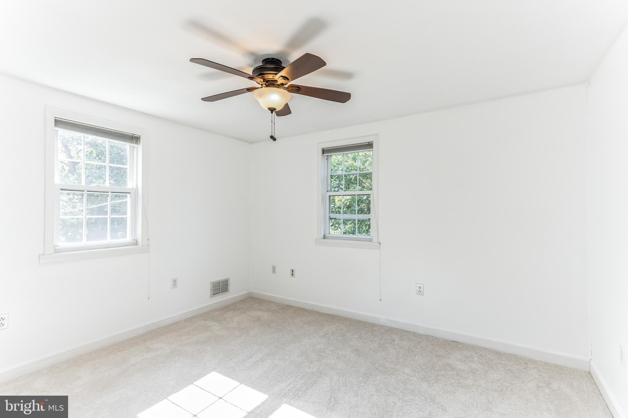 172 N WHITEHALL ROAD