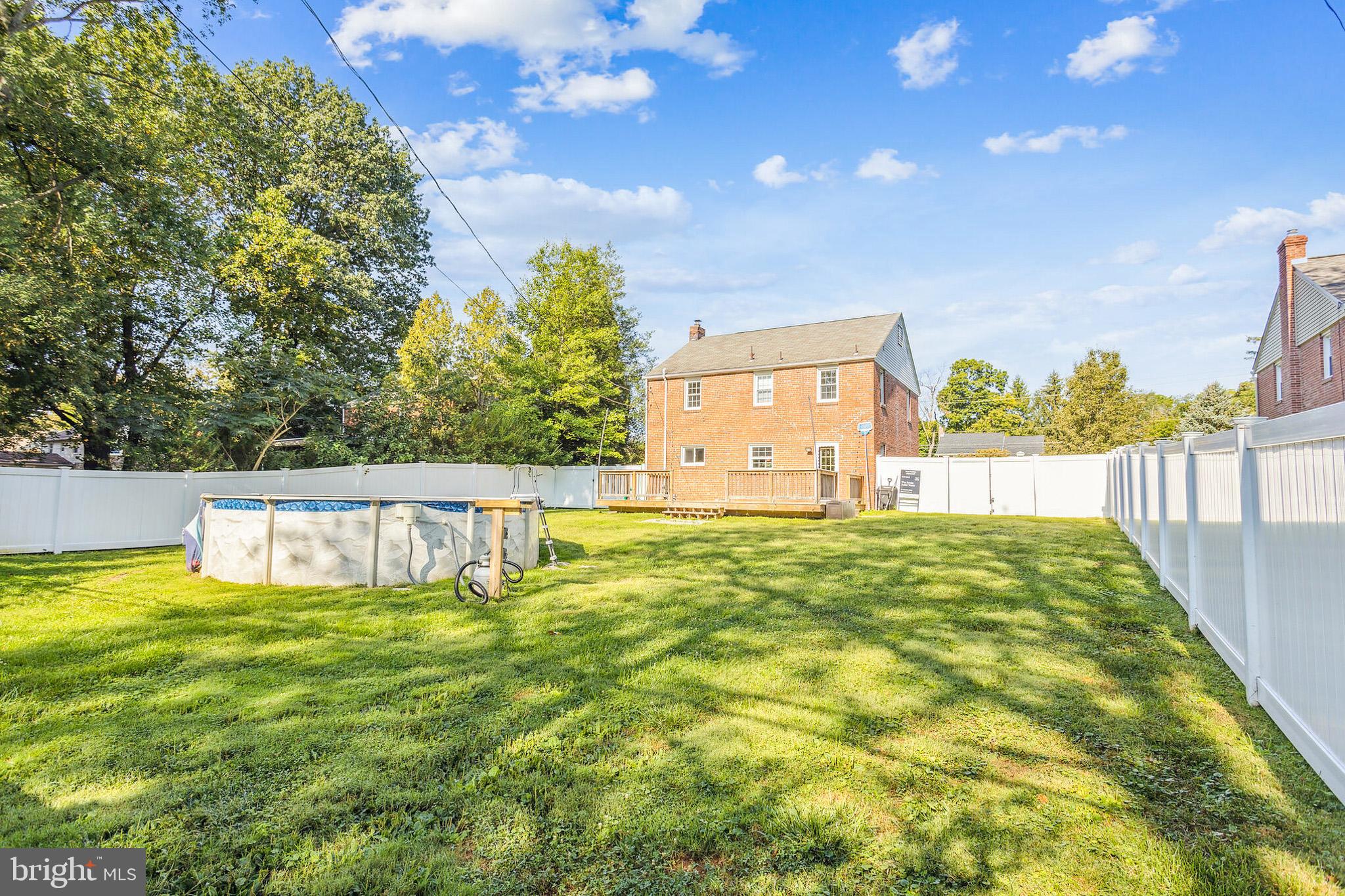 172 N WHITEHALL ROAD