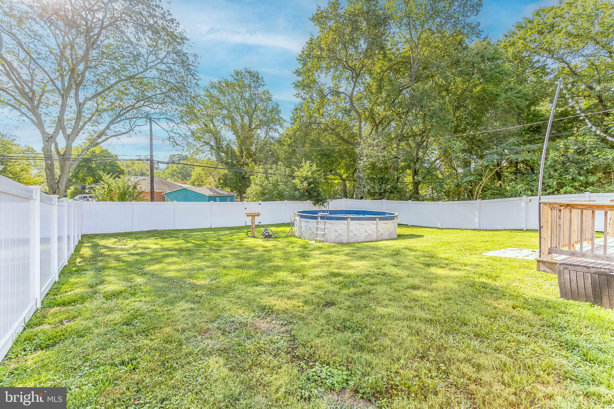 172 N WHITEHALL ROAD