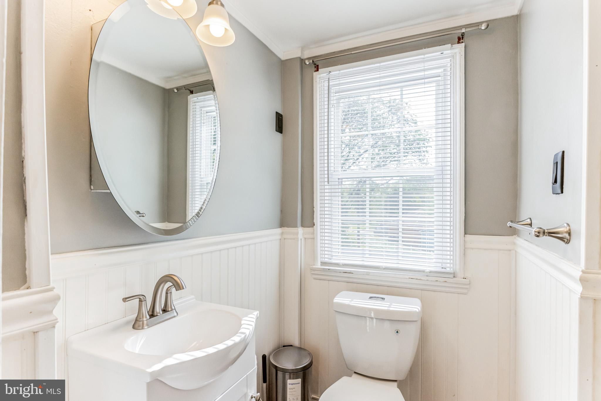 172 N WHITEHALL ROAD