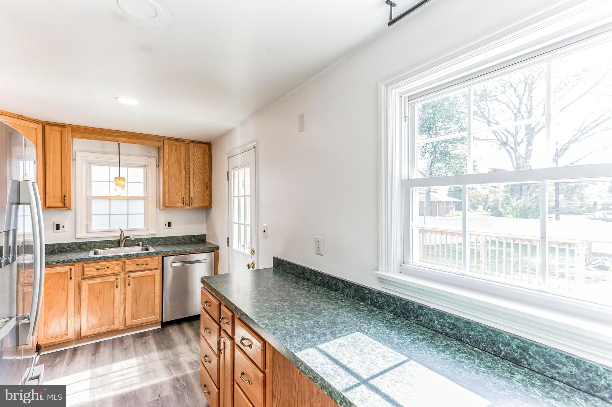 172 N WHITEHALL ROAD