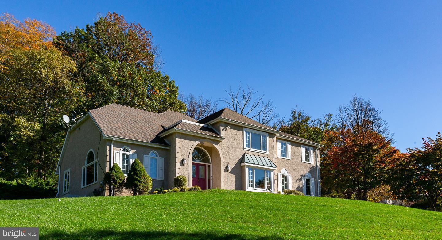 1205 Waterford COURT