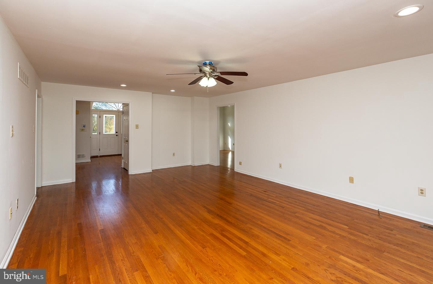 1205 Waterford COURT