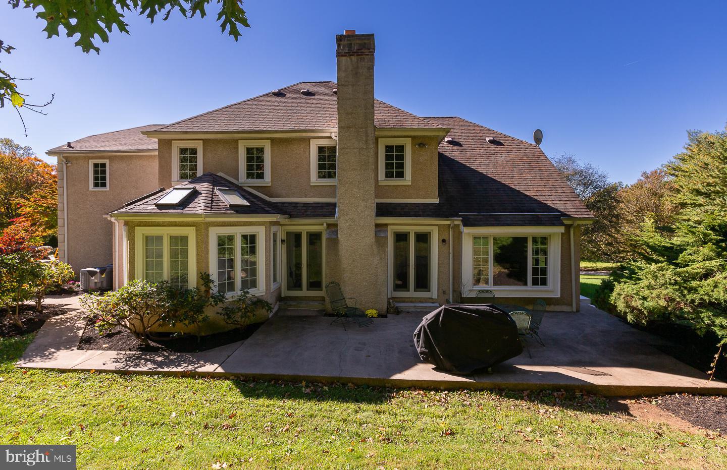 1205 Waterford COURT