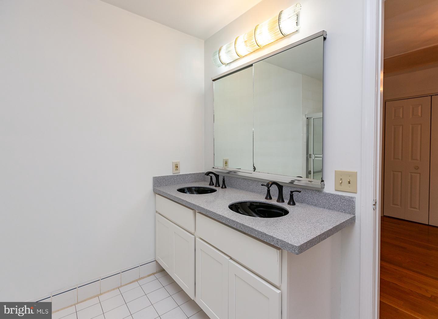 1205 Waterford COURT