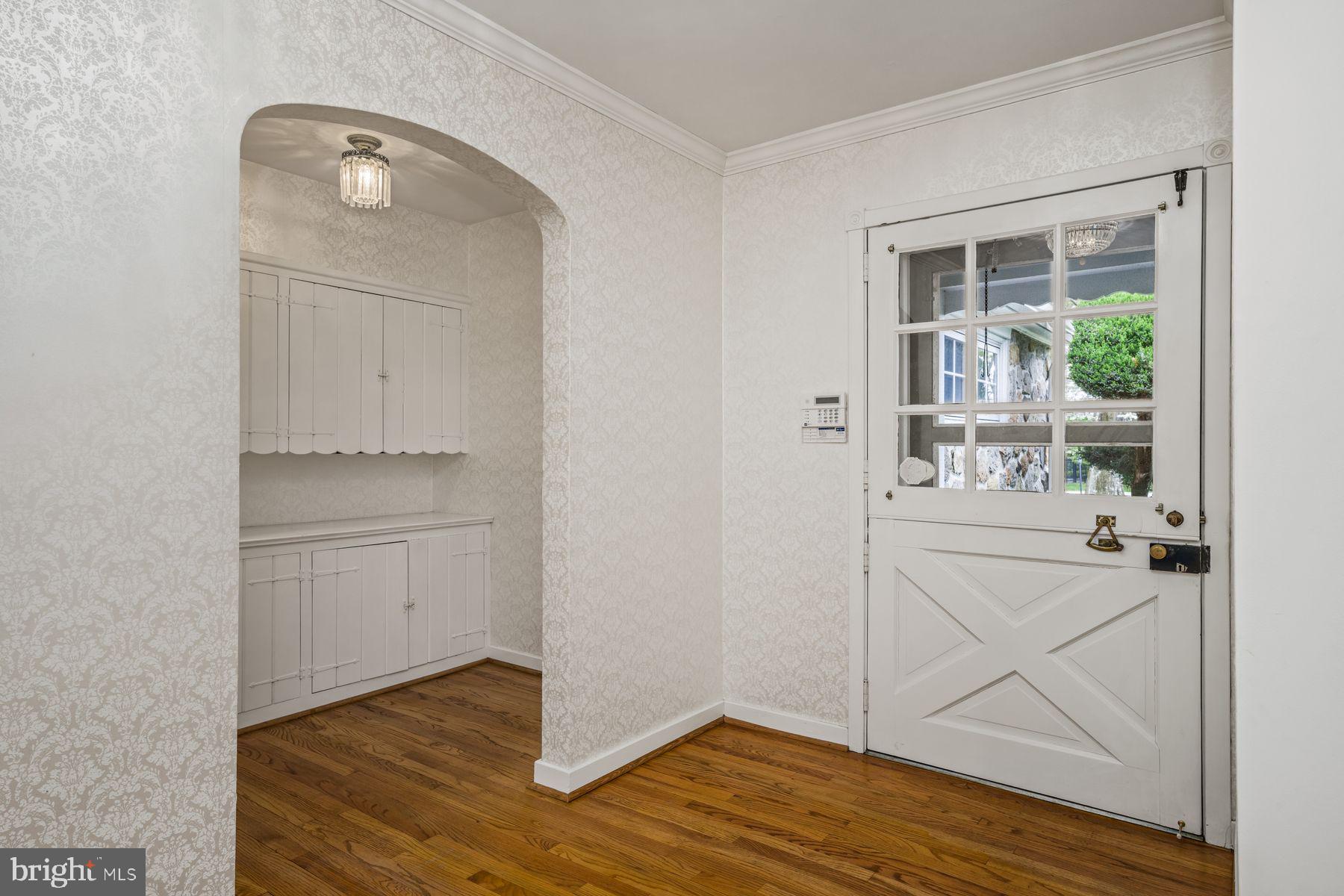 828 Merion Square ROAD