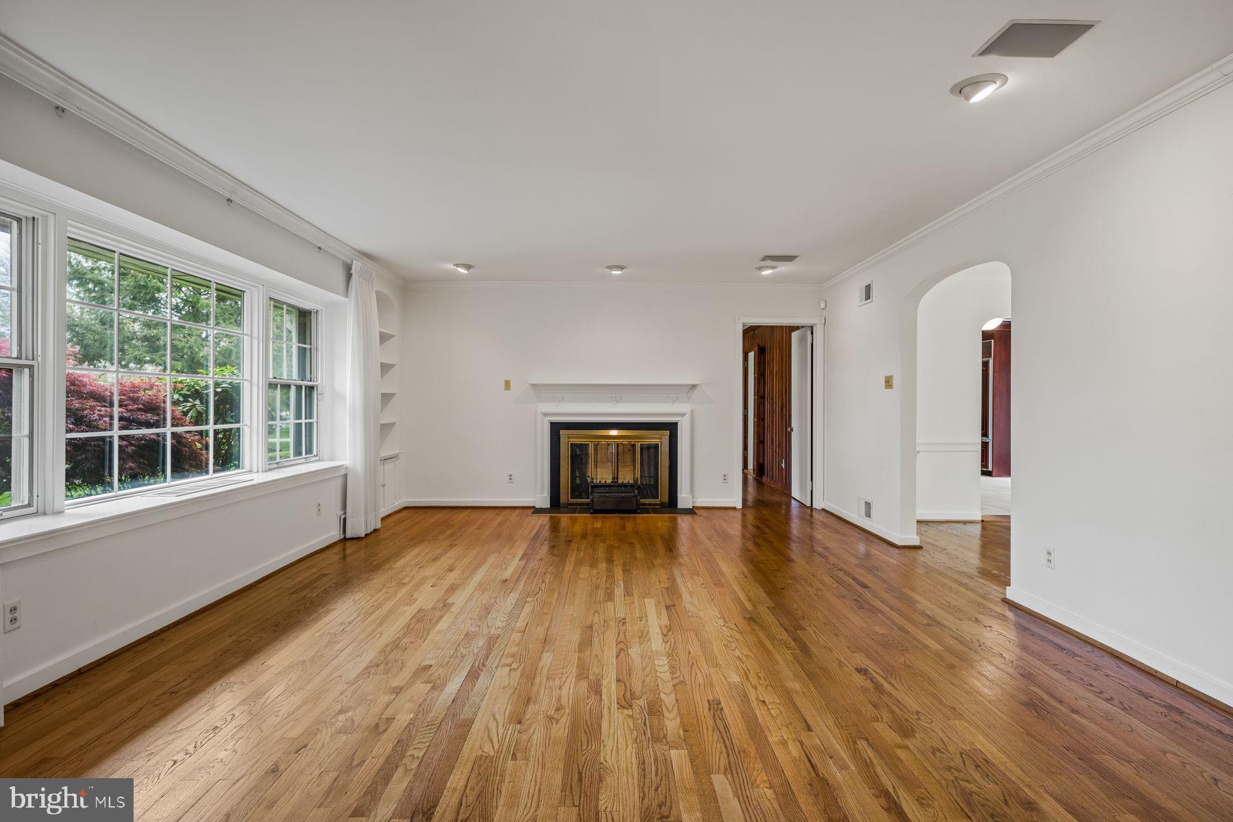 828 Merion Square ROAD