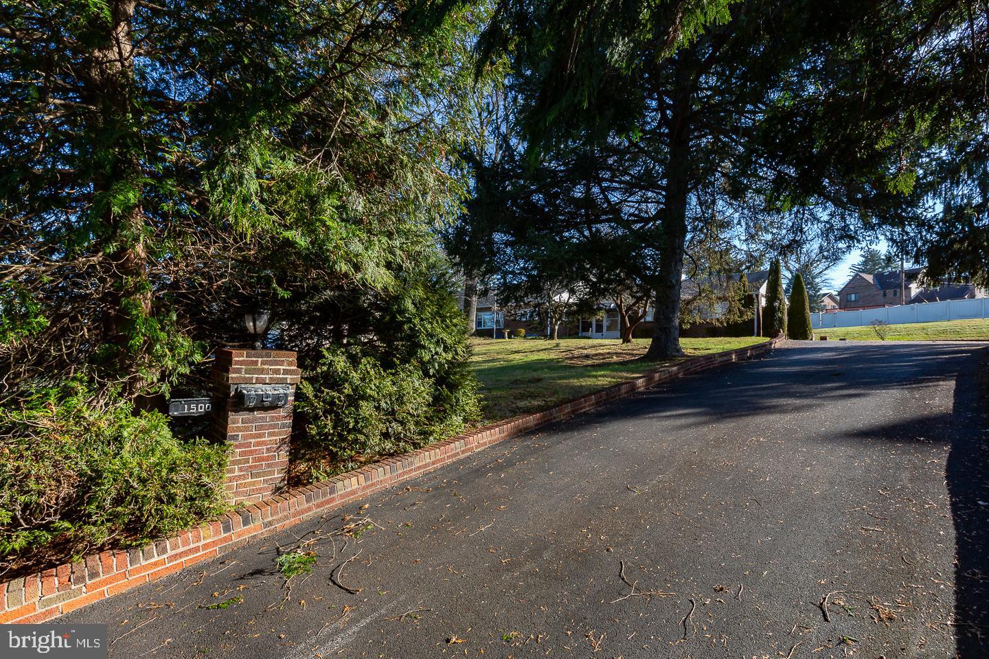 1500 New Hope STREET