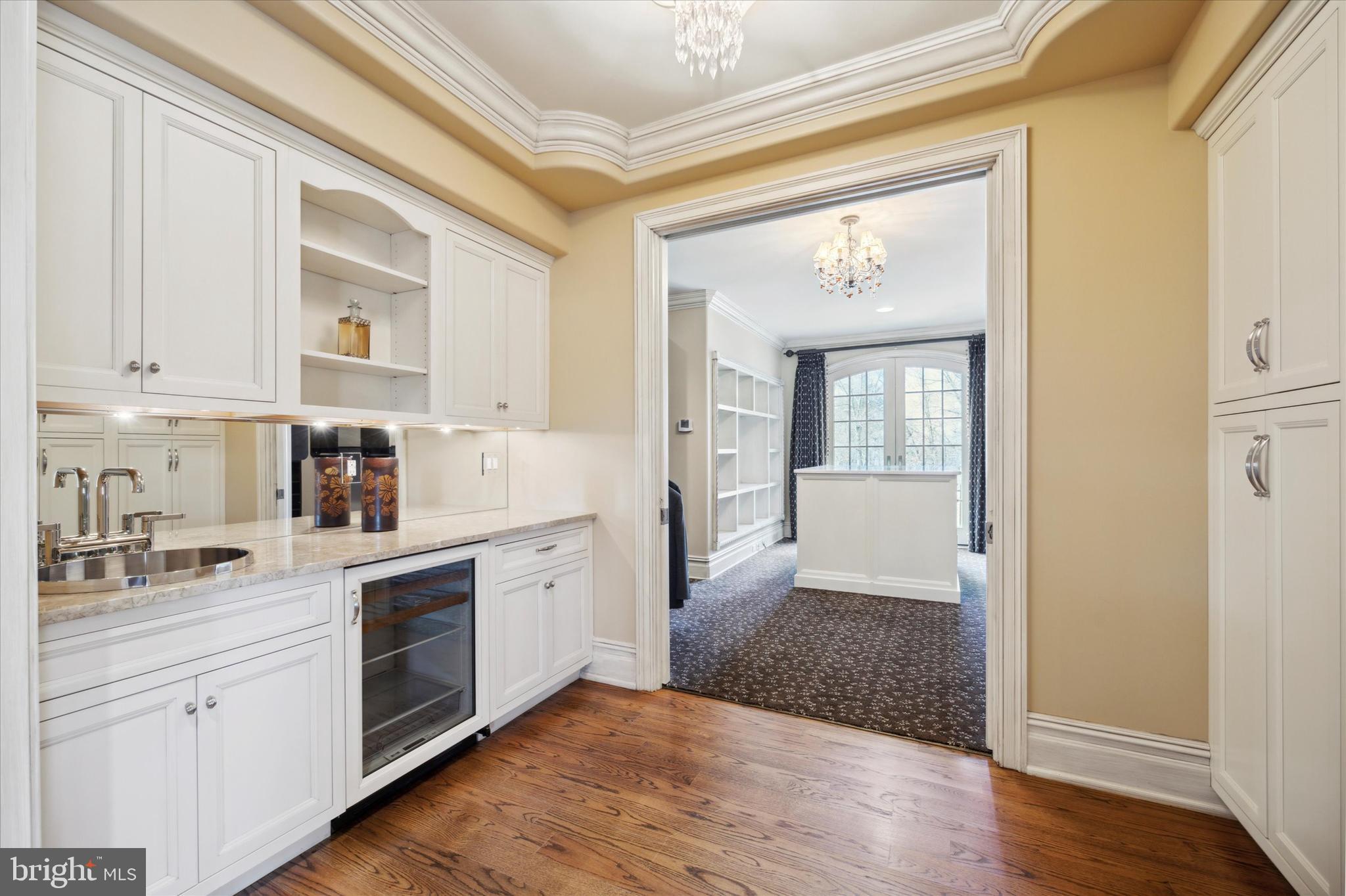 1321 Gypsy Hill ROAD