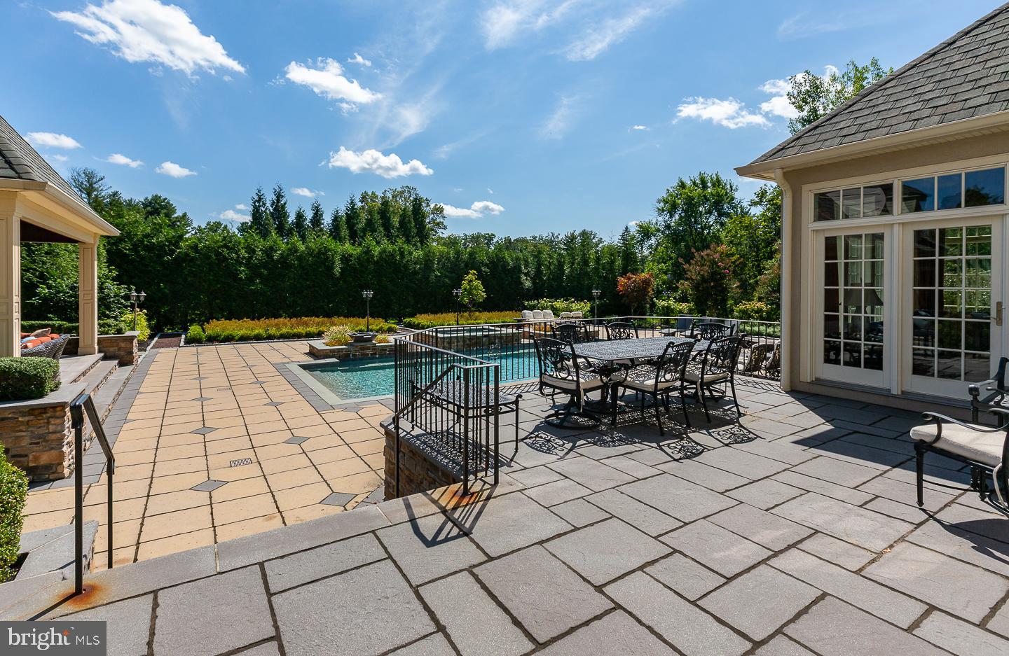 1321 Gypsy Hill ROAD