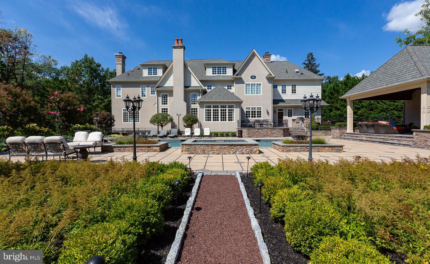 1321 Gypsy Hill ROAD