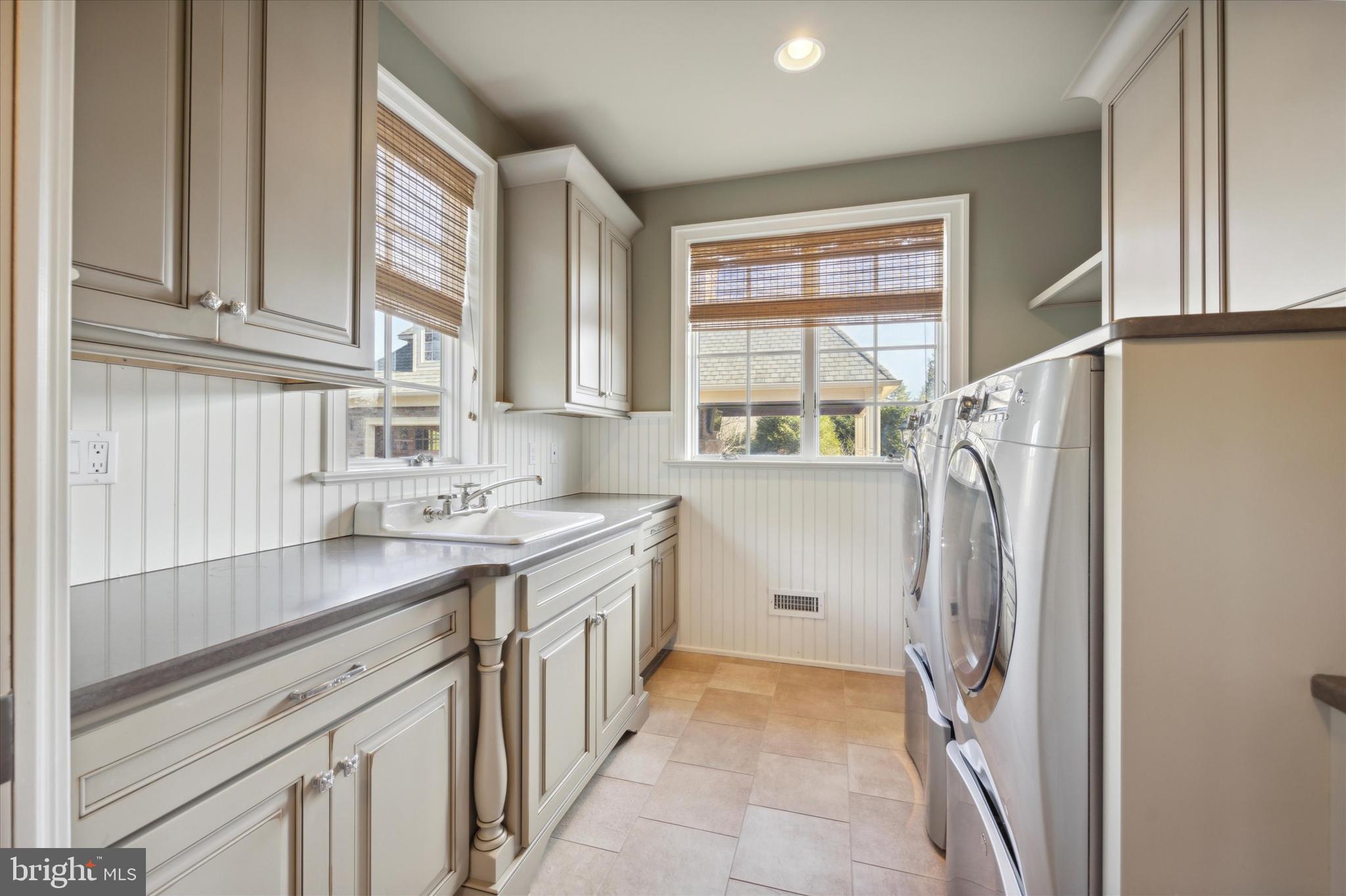 1321 Gypsy Hill ROAD