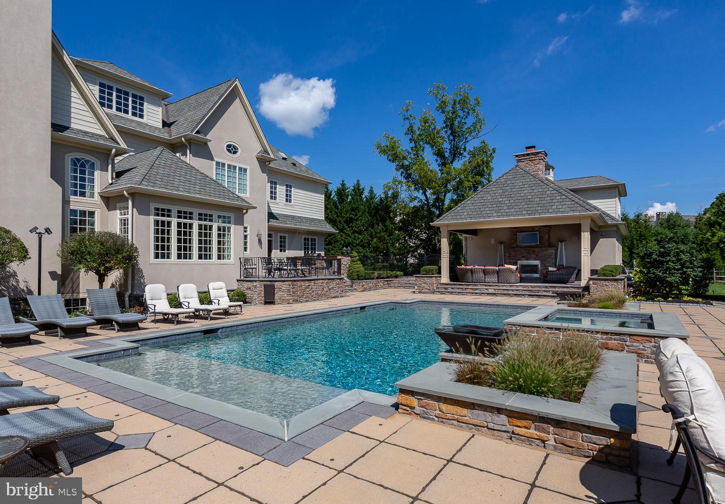 1321 Gypsy Hill ROAD