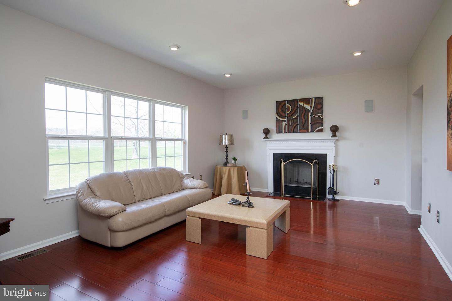 149 Raven Hollow Dr