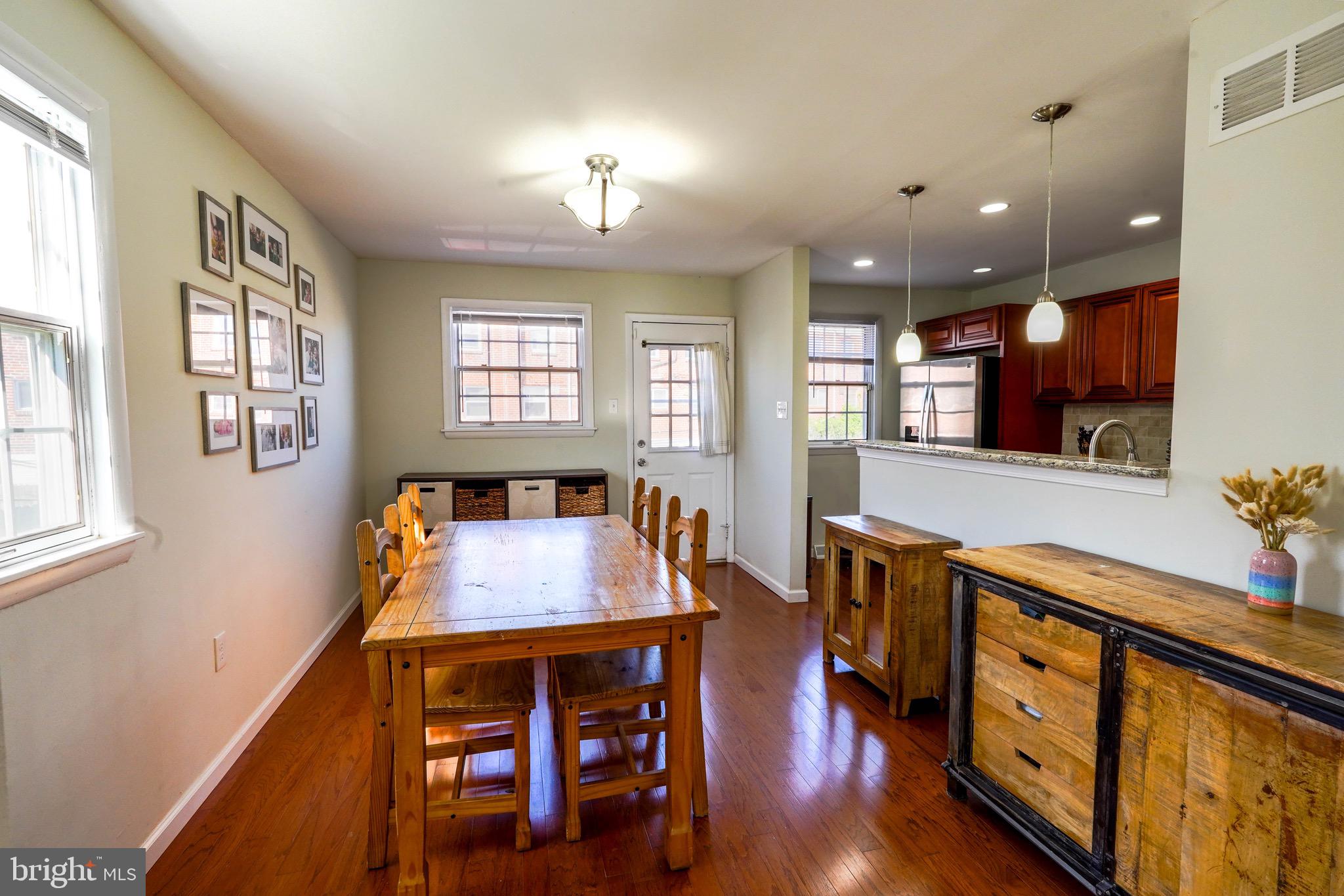 278 S Spring Garden St