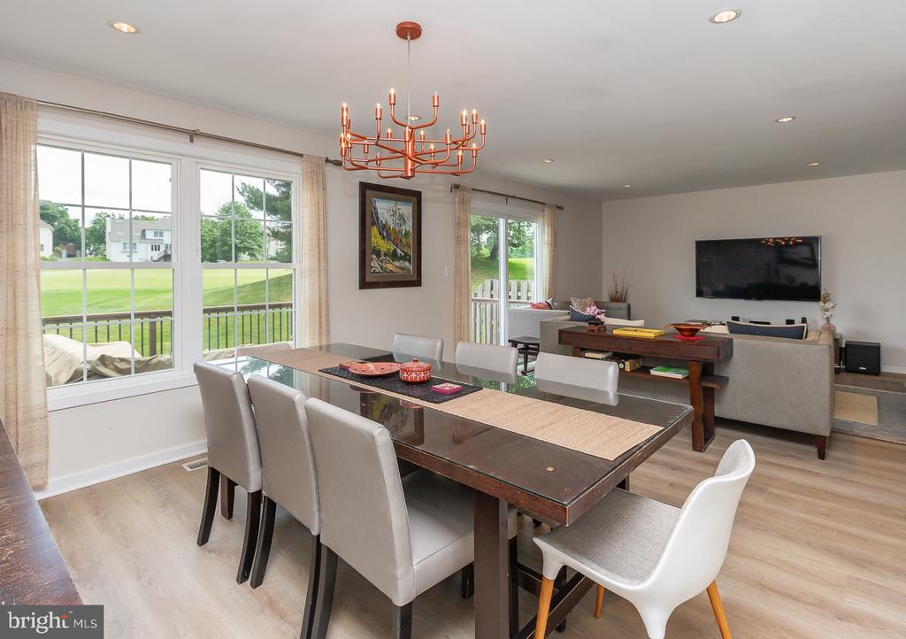 107 Gleneagles Dr