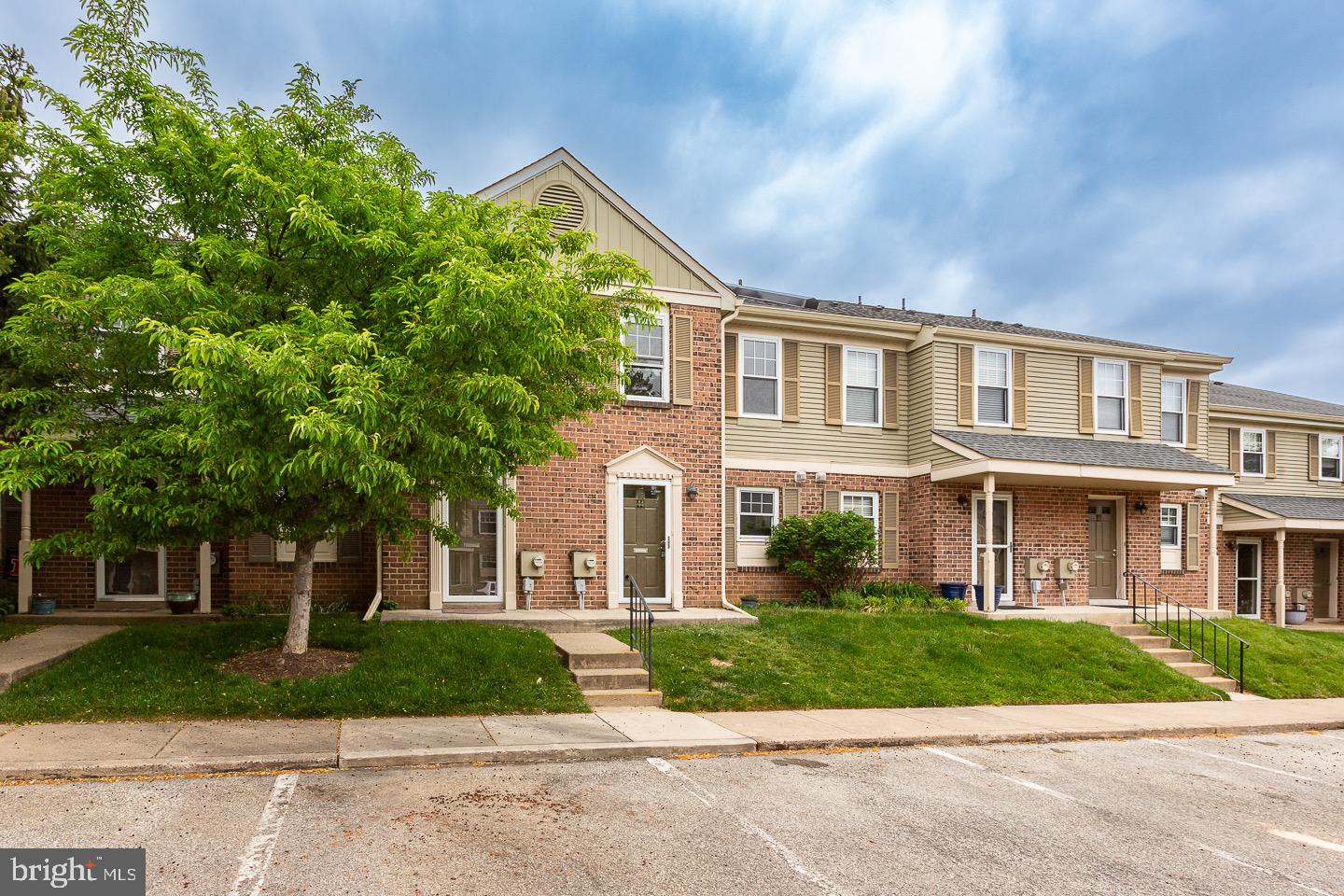 44 WINSTON CT #104 U-44