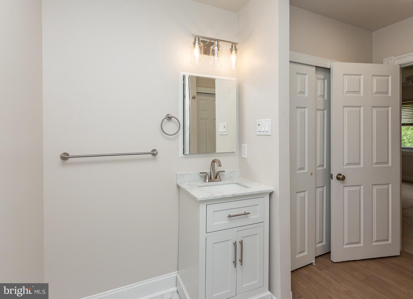 44 WINSTON CT #104 U-44