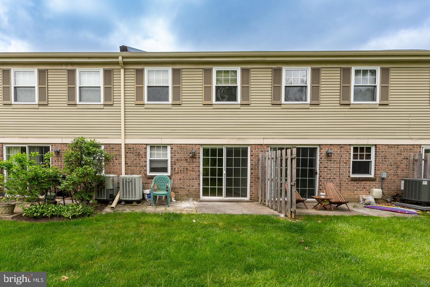 44 WINSTON CT #104 U-44