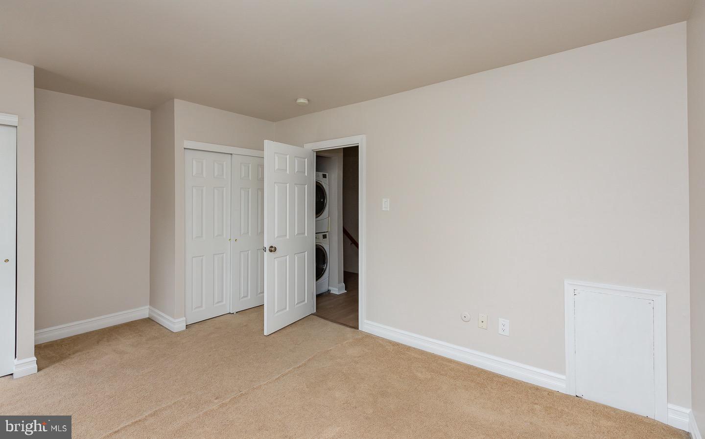 44 WINSTON CT #104 U-44